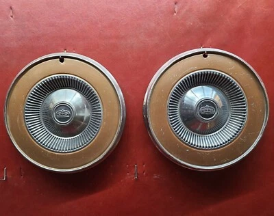 Ford Torino Montego Maverick Comet 1972-1977 tapacubos 14" cubiertas par marrón Foto 1 de 4