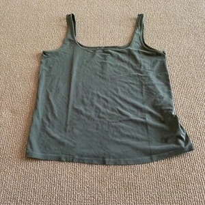 Skims Moss Vintage Scoop Neck Tank, Size 4X NWT - Picture 1 of 3