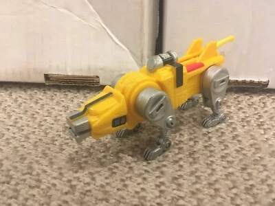 Figura León Amarillo Trendmasters Voltron: La Tercera Dimensión Foto 1 de 4