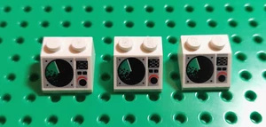 3 Stück Lego 3039px5 2x2 45° Schrägstein bedruckt Radar Bildschirm – White - Bild 1 von 4