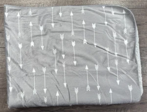 Circo Gray Minky Sherpa Gray Arrow Baby Blanket - Picture 1 of 3
