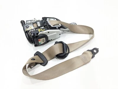 Ремень безопасности передний левый бежевый для Mercedes W218 CLS550 CLS400 CLS63 AMG 12–18 годов выпуска от оригинального производителя - Изображение 1 из 4