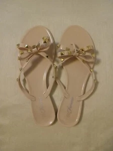 Forever 21 Beige Jelly Sandal Bows Flip Flop Thong Gold Studded. Size 8 - Picture 1 of 7