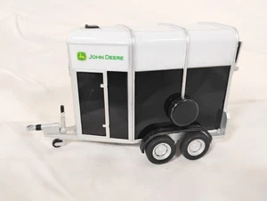 Remolque para caballos John Deere ERTL 2006 blanco negro gris remolque doble - Imagen 1 de 6