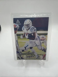 Jonathan Taylor 2020 Panini Chronicles #215 Luminance Update Rookies - Picture 1 of 2