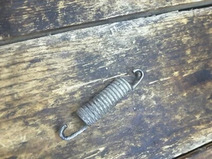 80 HONDA NC50 EXPRESS MAIN CENTER STAND RETURN SPRING - Picture 1 of 2