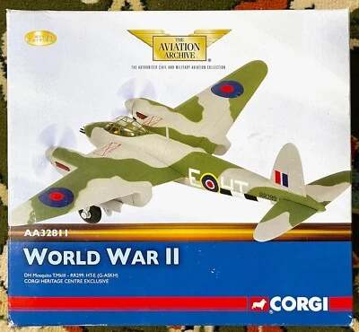 corgi aa32811 Mosquito D-Day stripes - Image 1 of 4