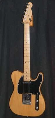 Fender '04 American Series Telecaster with Maple Fretboard. w/case 2004- Natural - image 1 of 2