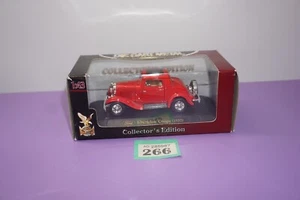 1:43 Ford 3-Window Coupe 1932 Road Signature Collector's Edition Boxed - Picture 1 of 6