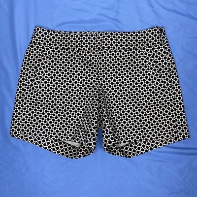 JCrew Stretch Shorts / Size 2 / Side Zip / Geometric Pattern - Image 1 of 4