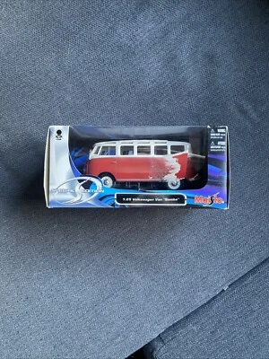 VW Van Samba Automodell v. Maisto Maßstab 1:25 in ungeöffneter OVP - Immagine 1 di 4