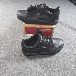 VANS Seldan Black/Black Skate Shoes w/Laces - Kids/Youth Size 2 - Picture 1 of 4