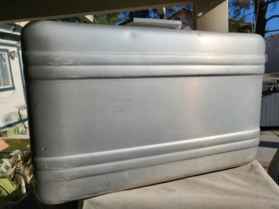 Maleta Zero Halliburton vintage-circa años 80, pestillo plano, cerradura, 21x13x7,5 Foto 1 de 4