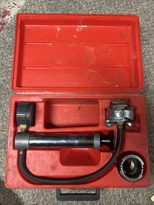 Snap-on Cooling System Tester SVT262-23 *Missing Pieces* - Image 1 of 2