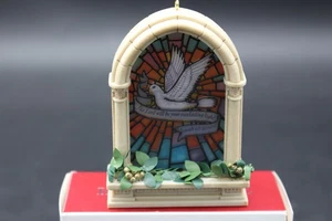 Hallmark Keepsake Ornament 2018 Everlasting Light - Picture 1 of 5