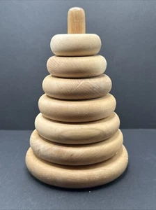 "Anillos apilables de madera artesanales calidad usados 6,5"" 7 piezas tono natural" - Imagen 1 de 6
