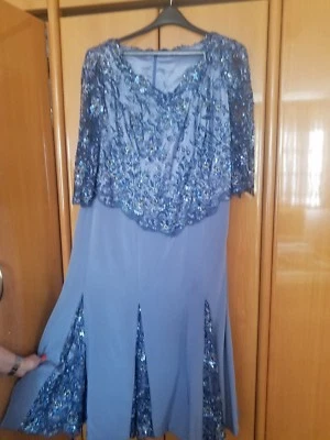 beautiful blue evening hand made long dress size 2X - Image 1 of 4