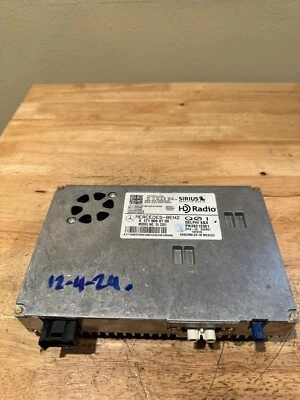 Receptor de radio satelital Sirius 09-13 Mercedes X164 GL550 S400 CLS550 GL450 FABRICANTE DE EQUIPOS ORIGINALES Foto 1 de 4