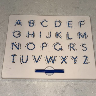 MagPad Magnetisches Zeichenbrett - MINT Pädagogik Lernen ABC Buchstaben Kinder - Bild 1 von 2