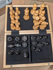 Fierce Knight Ebonised Staunton Chessmen 3 Zoll inklusive Koffer (240) - Bild 1 von 12