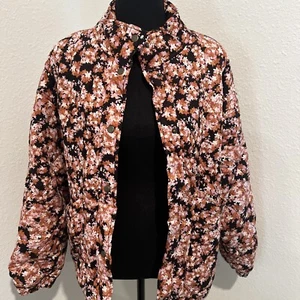 Chaqueta de sarga acolchada floral Social Standard By Sanctuary para damas talla M $149 - Imagen 1 de 16