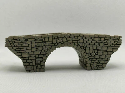 TT SCALE BRIDGE SINGLE ARCH STONE MODEL BRIDGE LASER ENGRAVED N GAUGE BRIDGE - Image 1 of 4