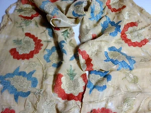 Ottoman Silk Embroidery Fabulous circa 16th C Turban Cover Textile Fragment - Picture 1 of 12