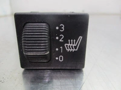 Saab 900 9000 1997-1998 - Interruptor de asiento térmico OE P/N 9518820 Foto 1 de 4