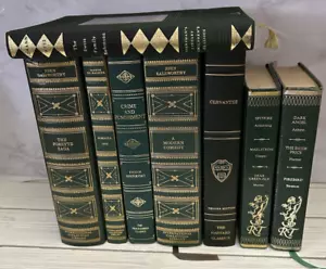VTG Green Gold book Lot of 8 International Collectors + more Staging Decor READ - Foto 1 di 22