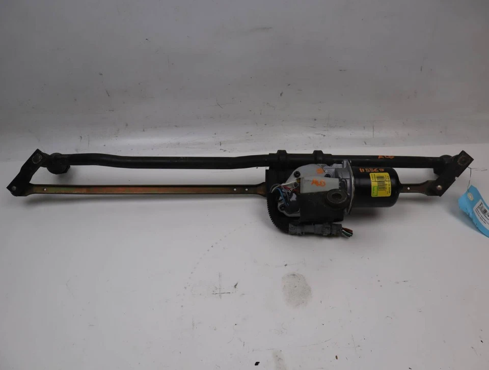 Mecanisme essuie-glace avant occasion RENAULT MASTER II Phase 2 - 2.5 DCI 99ch - - Photo 1/4