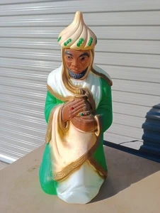 Vintage General Foam Blow Mold Wise Man Kneeling 29” Green Nativity Black *look - Picture 1 of 16