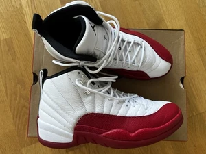 Jordan XII 12 Cherry 42,5 - Bild 1 von 5