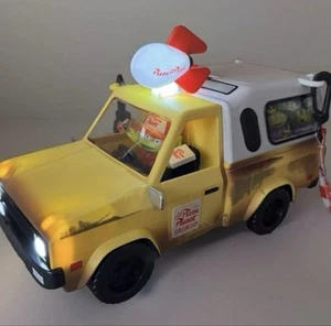Disney Toy Story Pizza Planet Camion Popcorn Secchio Illuminato Giallo Modellino Auto - Foto 1 di 5