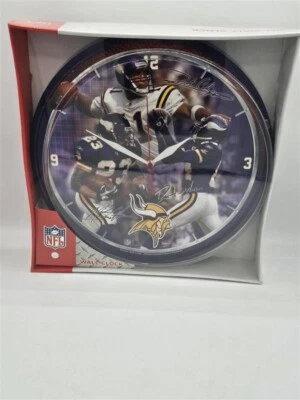 Nuevo reloj de pared de fútbol americano de plástico Minnesota Vikings NFL Foto 1 de 4