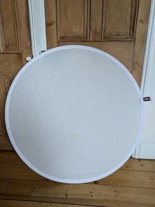 Calumet translucent reflector 42" / 107cm - two available - Picture 1 of 2