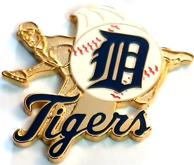 Tigers Pins VINTAGE RARE 2002 Detroit Tigers Pins Pitcher Logo Baseball MLB Pin - Image 1 of 3