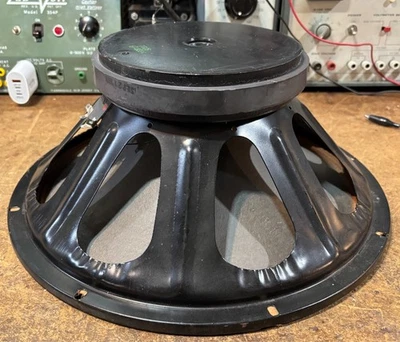 YORKVILLE SOUND  250 WATT  15" WOOFER Model 7308 - Image 1 of 3