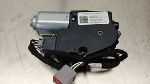 2013-2018 Cadillac ATS Sedan OEM Sunroof Motor w/ Harness 2924506 62K - Picture 1 of 3