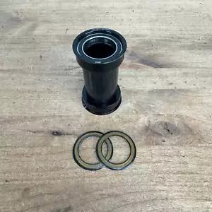 Prensa Ceramicspeed PF30 apta para husillo de 30 mm soporte inferior de cerámica para bicicleta 88 g - Imagen 1 de 4