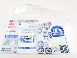NEU Associated RC10 grün 40. Edition Karosserie klar unlackiert + Decals AJ5N - Bild 1 von 3