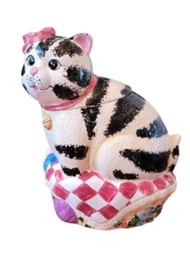 Vintage International Art Katze Keksdose 11,5 Zoll Garn Karo Korb schwarz Tabby - Bild 1 von 6