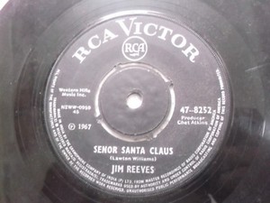 JIM REEVES  senor santa claus/an old christmas card  RARE SINGLE 1967 INDIA VG+