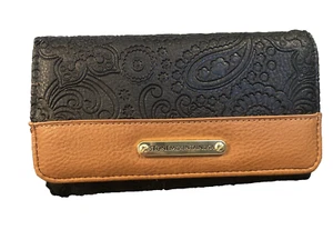 Stone Mountain Leather Embossed Crazy Paisley Black/Tan Womans Wallet - Picture 1 of 11