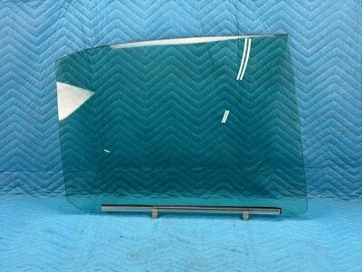 Lexus LS430 Rear Door Window Glass Tempered Passenger's Side 2001-2006 OEM - Image 1 of 4