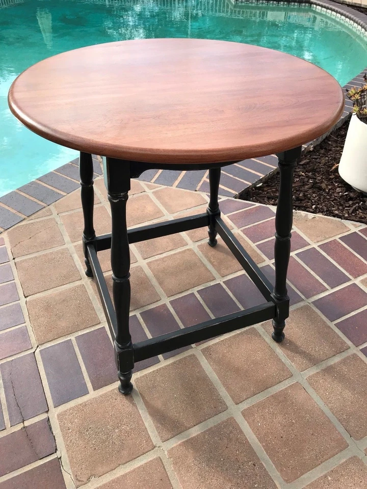 Vintage English Tavern Pub Table - Image 1 of 4