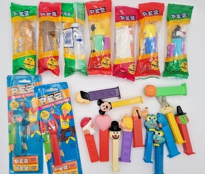 VERSCHIEDENE NEUE & GEBRAUCHTE VINTAGE PEZ SPENDER POSTEN VON 22 #V - Bild 1 von 5