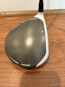 TaylorMade Sim Driver With Ventus Blue TR 5S Shaft Golf Pride Grip And Headcover - Picture 1 of 7