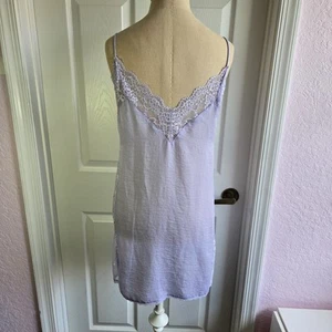 In Bloom By Jonquil Purple Textured Shimmer Satin Lace Chemise Size M Lingerie - Picture 1 of 8