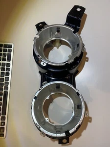 Nos Bmw E9 2.5cs 3.0cs 3.0csl E3 2500-3.3Li headlight supporting frame RH - Picture 1 of 8