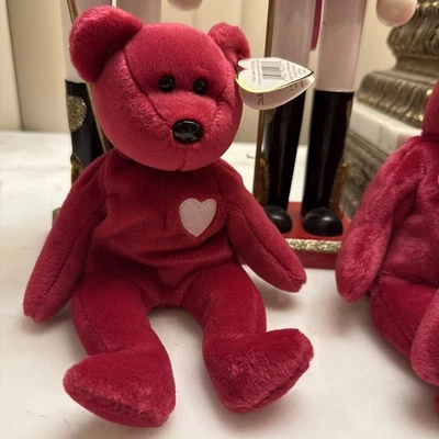 Ty Valentina o gorro vermelho bebê raro 1988 - Imagem 1 de 3